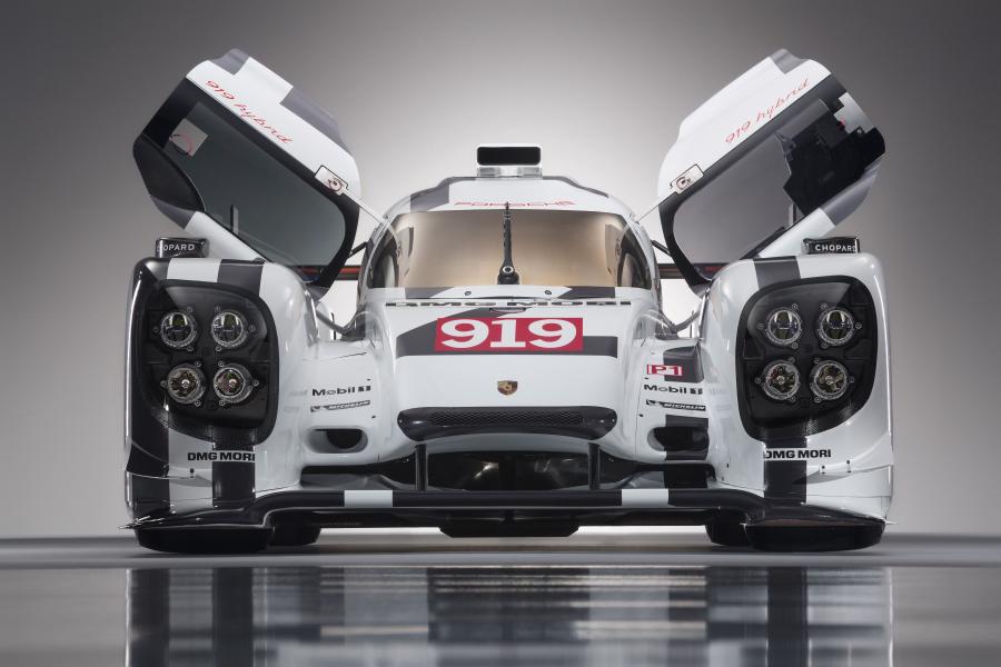  Porsche 919 Hybrid 2014 года  (фото 24 из 48)